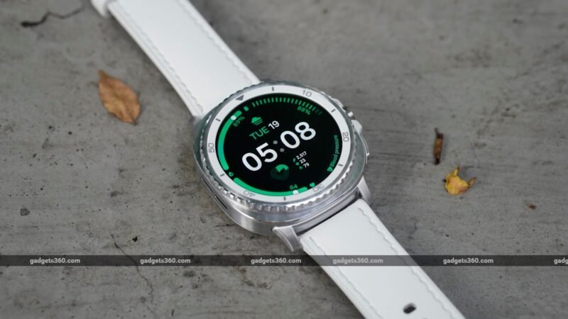 Best Smartwatches with WhatsApp Calling and Messages in India