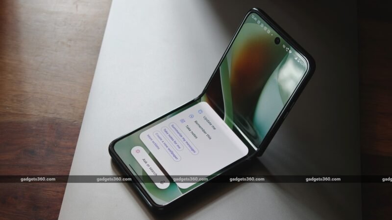 Motorola Razr 70 Ultra Design, Colour Options Spotted in Leaked Renders and Promotional Image