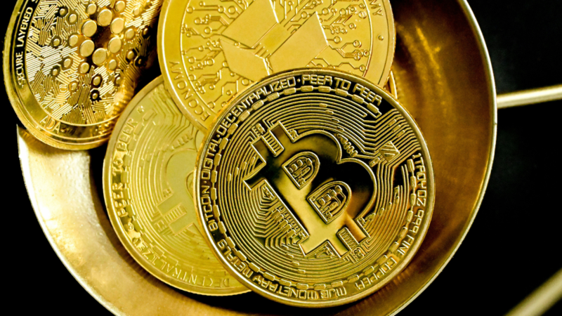 Ethereum Slips Below $2,300 as Bitcoin Price Steadies Amid Profit Booking