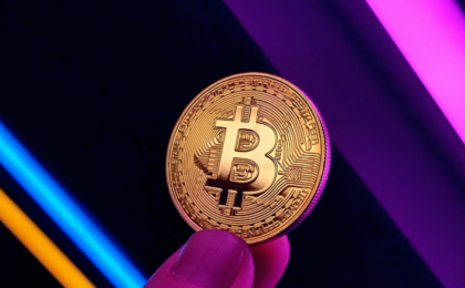 Bitcoin Remains Range Bound Ahead of US Fed Decision and ETF Outflows