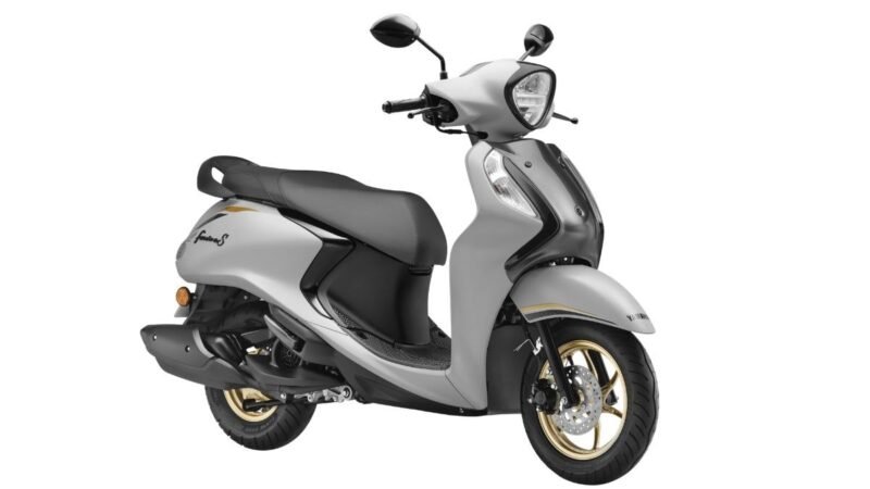 Yamaha Fascino 125 gets a stylish design refresh, crosses 1.5 million production milestone