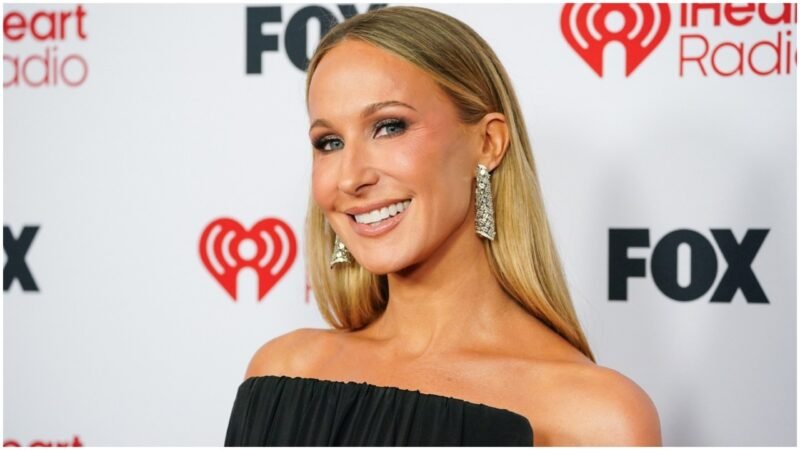 Nikki Glaser says she’s ok with boyfriend having sex with others, calls it foreplay