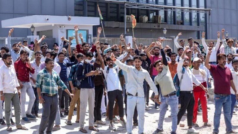 Fresh protest in Noida as workers protesting over low wages clash with cops again