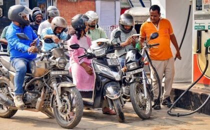 Govt hikes export duty on petrol to Rs 3 per litre, cuts diesel, ATF levies from May 16