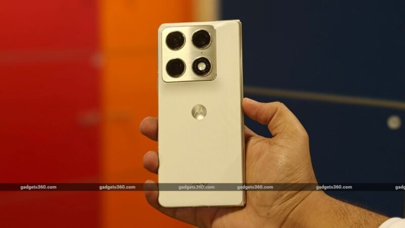 Motorola Razr Fold Launched in India With Triple 50-Megapixel Cameras, 6,000mAh Battery: Price, Specifications