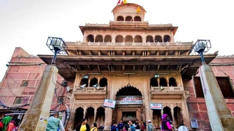Restore traditional rituals, consider Goswamis’ suggestions: SC to Vrindavan temple