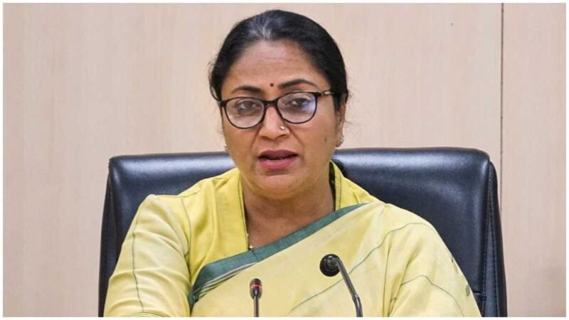 Rekha Gupta asks Delhiites to embrace Metro, carpooling amid fuel conservation push