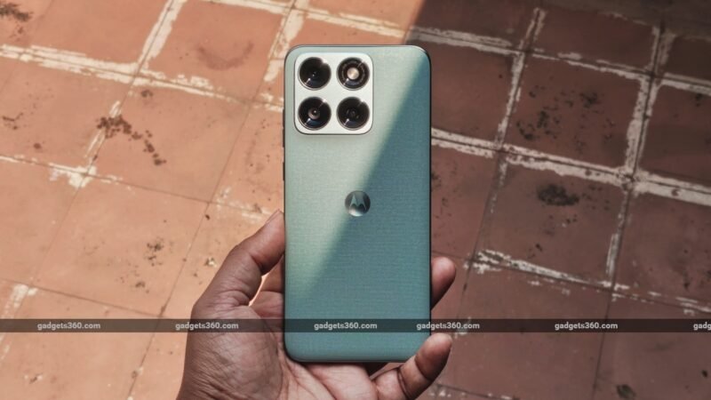 Flipkart Summer Sale: Top Deals on Android Phones From Motorola, Realme, Oppo and More