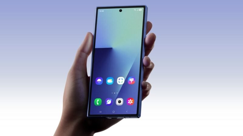 Samsung Galaxy Z Fold 8 Ultra Design, Wallpapers Seen in Leaked Hands-on Images