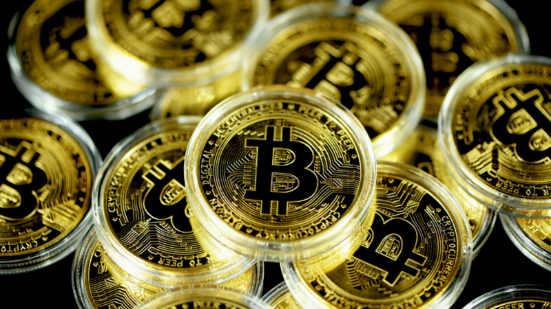 Bitcoin Price Slides to $62,700 as Investors Remain Cautious Amid Ongoing Geopolitical Uncertainty