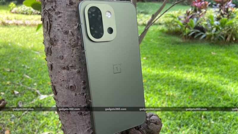 OnePlus 15s Unlikely to Launch in India, OnePlus 16 Debut Remains Uncertain, Tipster Claims