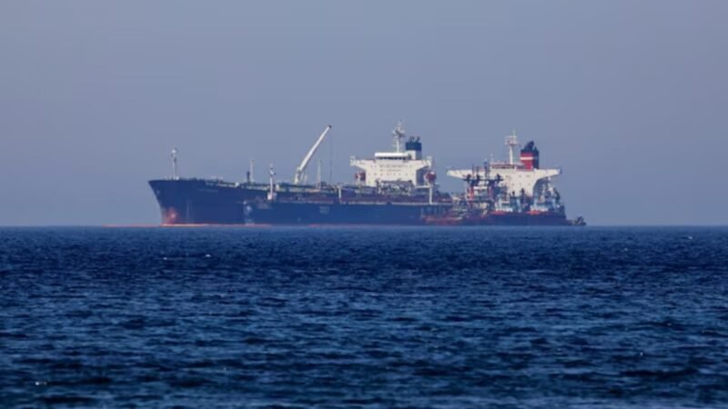 Iran wants to sell oil to India after US waiver. Tankers are nearby, but will India buy?