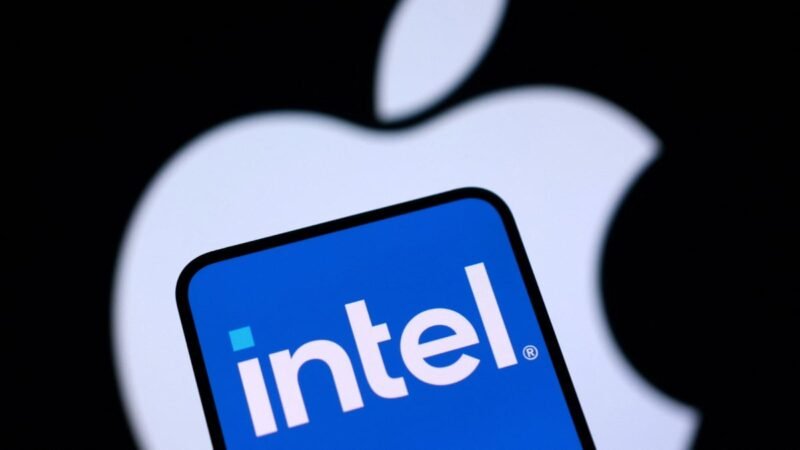 Trump Says Apple to Partner With Intel on US Chip Design, Production
