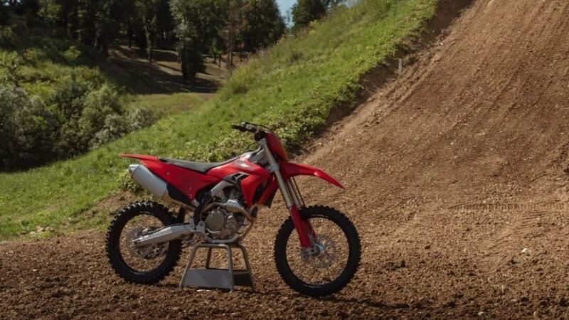 Ducati Desmo250 MX unveiled with 15,000rpm desmodromic engine and advanced traction control