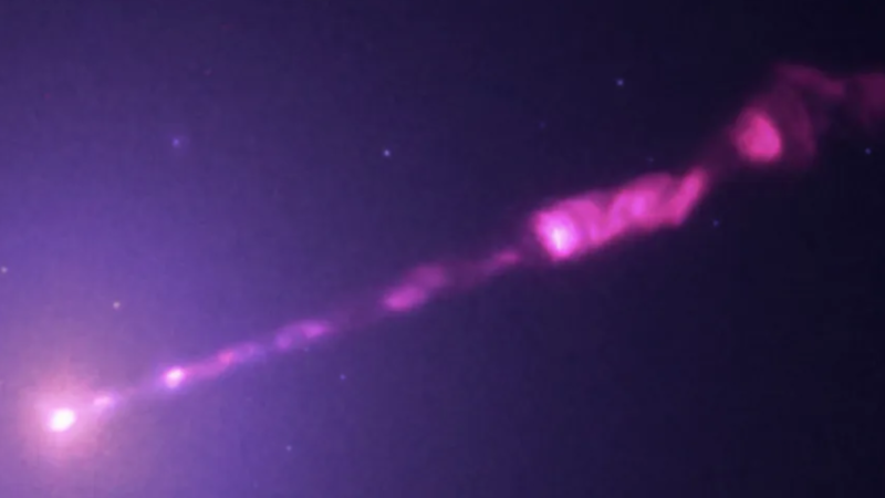 Chandra Captures Sharpest-Ever X-Ray View of M87 Black Hole Jet