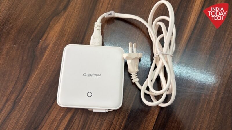 Stuffcool Zeno 100W charger review: Power, convenience and one surprise feature make it stand out