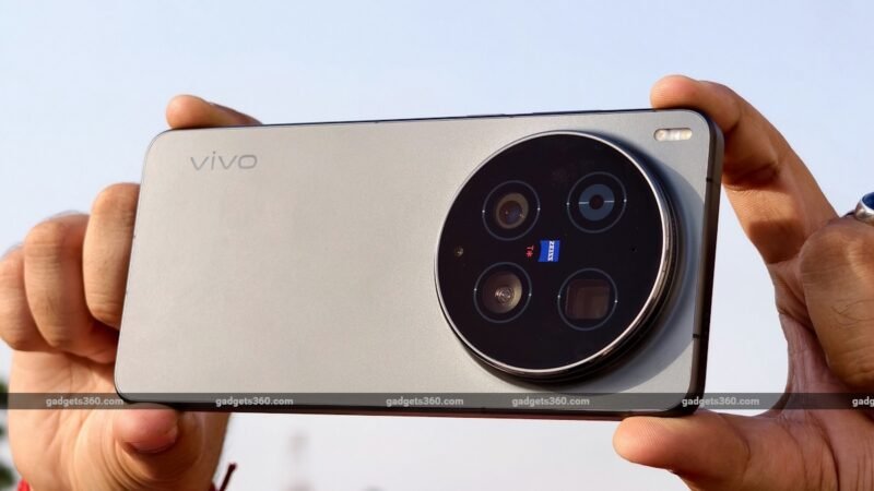 Vivo X300 Ultra Review: More Camera Than Smartphone