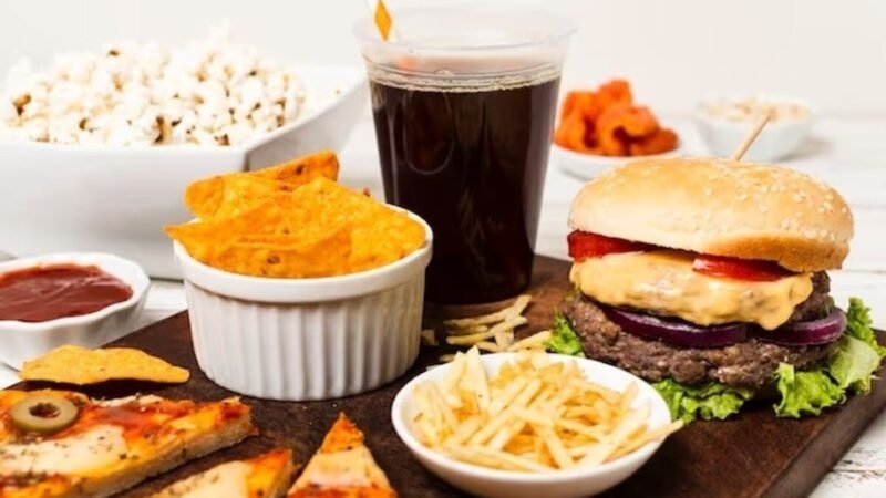 Maharashtra bans junk food in and around schools, makes canteen licences mandatory