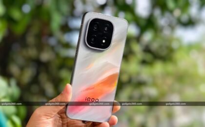 iQOO 16 Tipped to Get Flagship Dual Speakers, Dedicated Graphics Chip, and 8,500mAh Battery