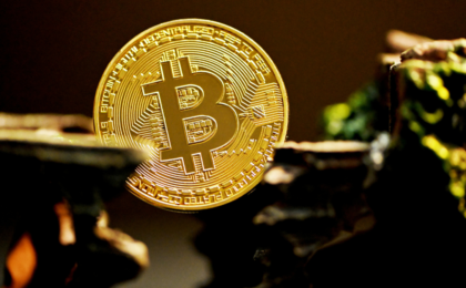 Bitcoin Slips Below $66,000 as Middle East Tensions Pressure Crypto Market