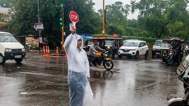 Delhi Traffic Police issue advisories as heavy rain causes waterlogging. Check routes