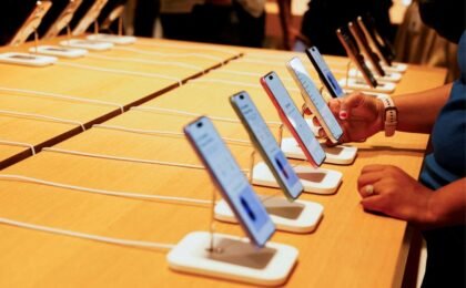 Government Removes Import Duty on Some Electronics, Smartphone Parts