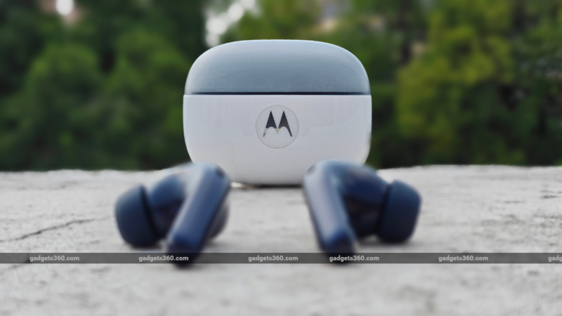 Moto Buds 2 Review: How Much Bass Is Too Much Bass?