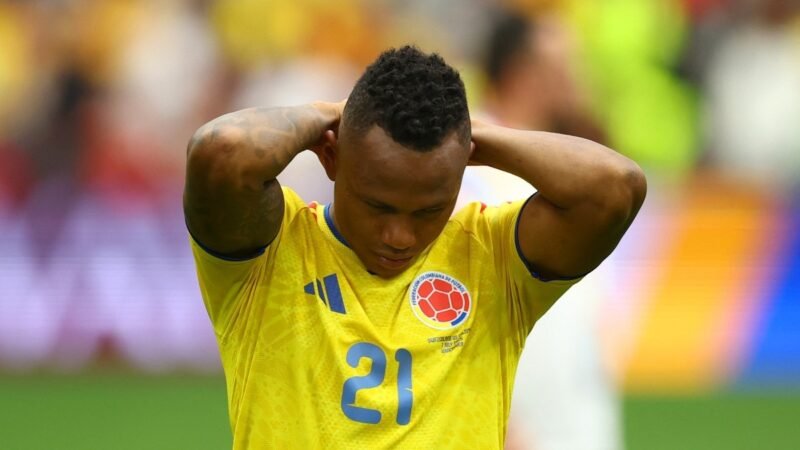 Colombia federation condemns death threats to midfielder Campaz after World Cup exit