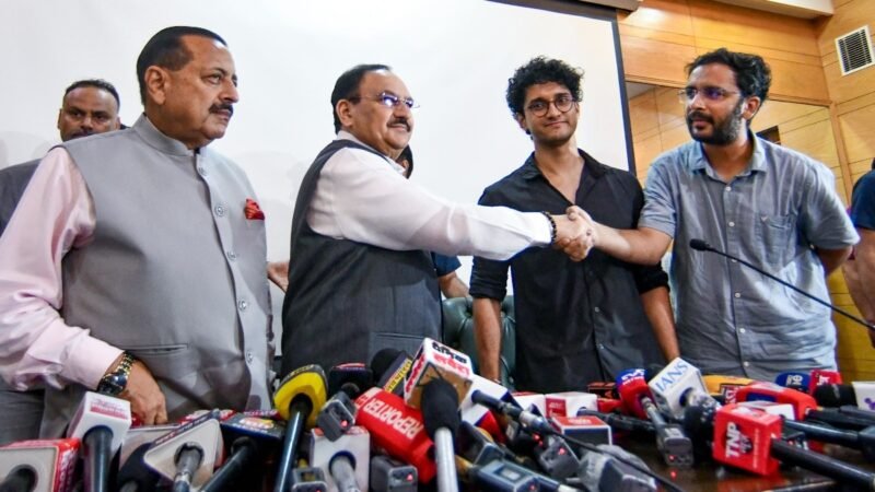 CJP calls off students’ protest as Pradhan resigns, govt agrees to pending demands