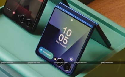 Samsung Patent Reportedly Shows Galaxy Z Flip Design With 360-Degree Fold, Curved Outer Display