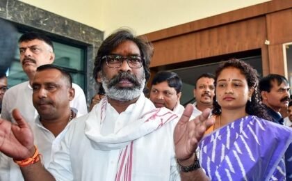 Jharkhand paper leak protest: CM Soren invites 5-member delegation, aspirants seek time