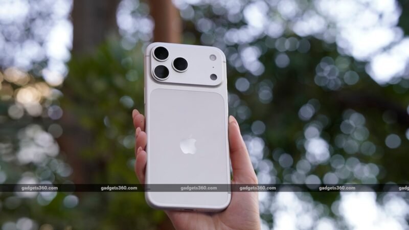 Apple Launches Lottery for Retail Staff Ahead of September iPhone Launch Event: Report