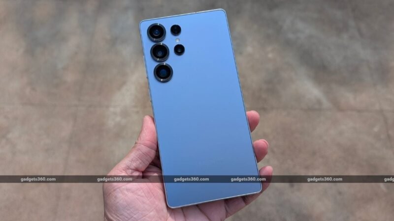 Amazon Great Freedom Sale: Best Smartphone Deals on Samsung, OnePlus, iQOO, Redmi and More
