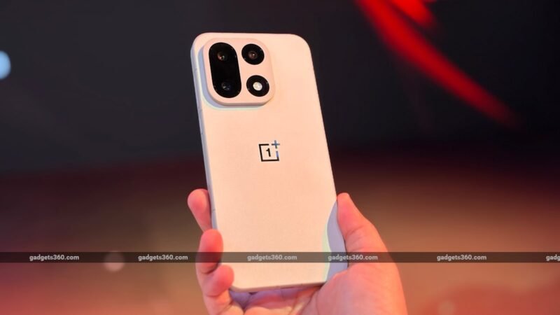 Amazon Great Freedom Sale: This Is the OnePlus 15 Deal You Can’t Miss