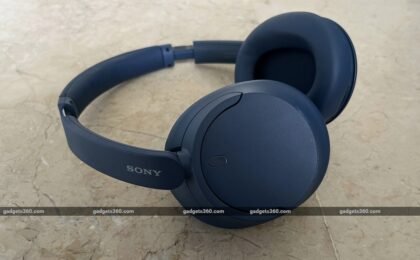 Best Noise-Cancelling Headphones Under Rs. 10,000 in India From Sony, JBL, Soundcore and More