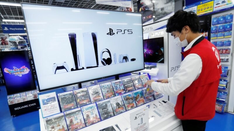 Sony Doesn’t Expect Any Negative Impact on Gaming Business After Ending Disc Production