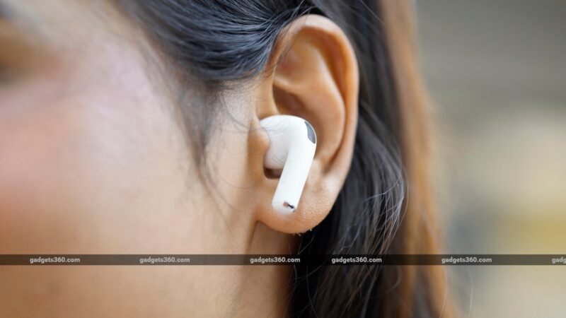 Apple Could Launch Camera-Equipped AirPods as Early as September, Report Says