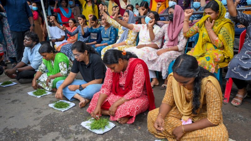 Kerala PSC jobs delayed: Teacher rank holders eat grass in protest, seek appointments