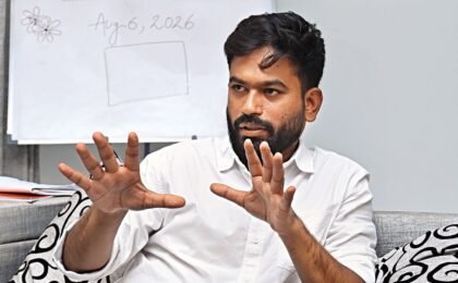 Why behaving like Delhi Police, Abhijeet Dipke asks his security officer to leave
